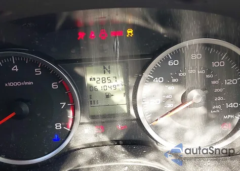 2018 Subaru Forester 2.5I Premium z USA, uszkodzony, nr VIN JF2SJAEC3JH476519